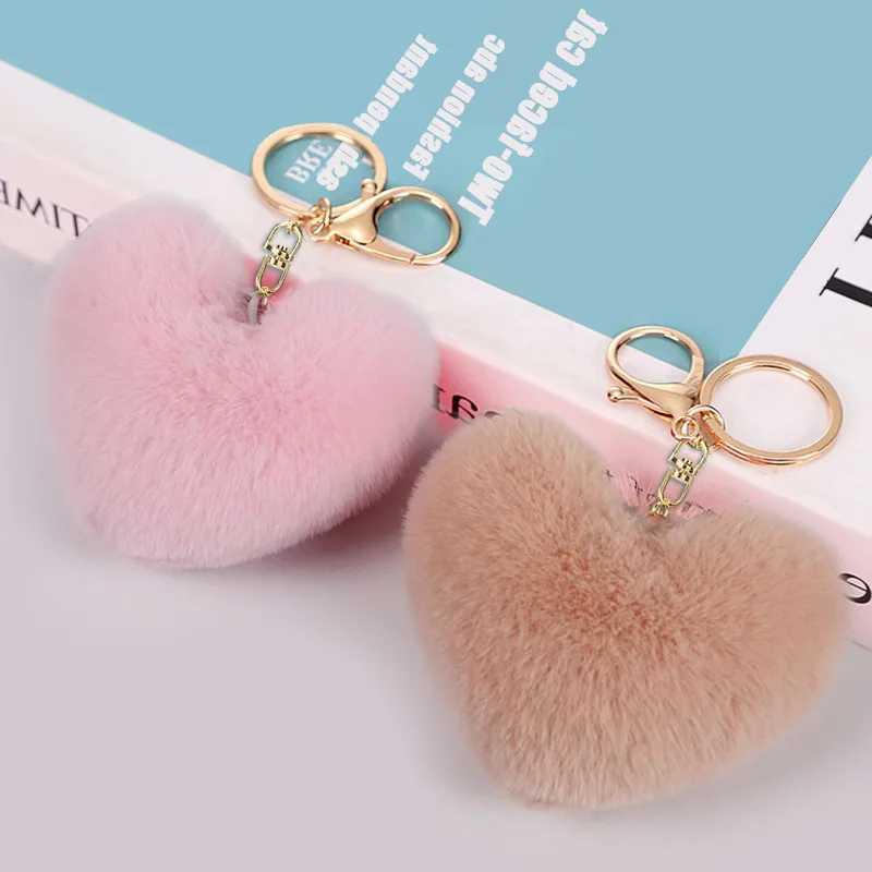 Multi color heart-shaped plush keychain fashionable leopard print peach heart pendant keychain for women car bag pendant jewelry W250411