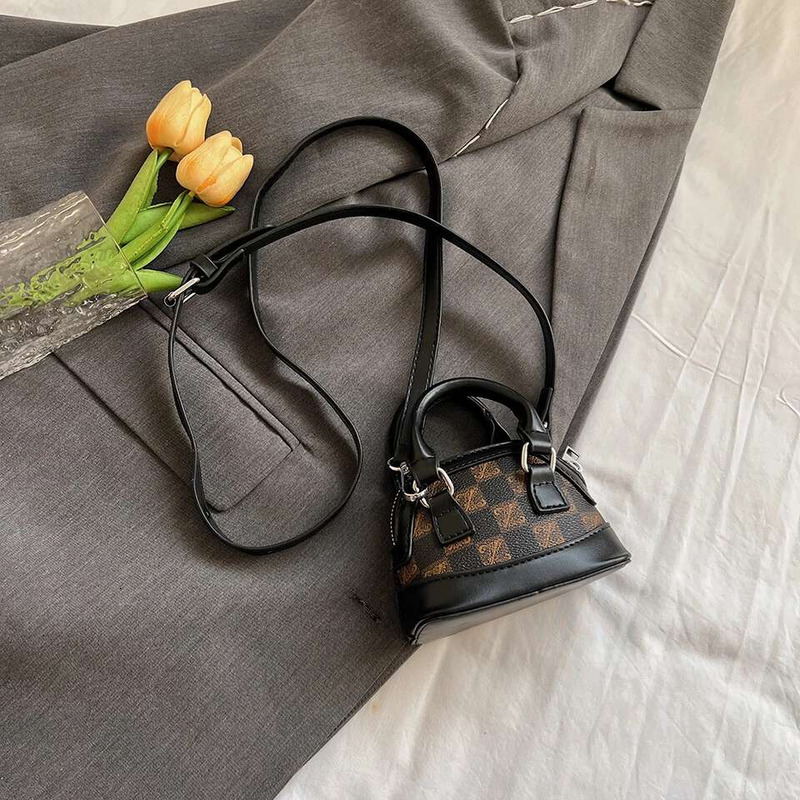 A Senior PU Material Color Of The Shoulder Bag, Cross-Body Can Be Carried, Exquisite Pattern, High-End Feel
