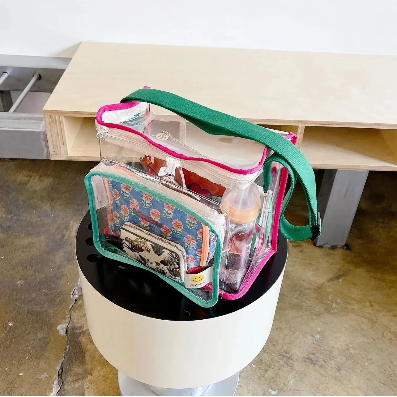 Women Clear Shoulder Bag Stadium Approved PVC Concert Transparent Purse Simple Crossbody Bag With Front Pocket Casual Handbag 251110