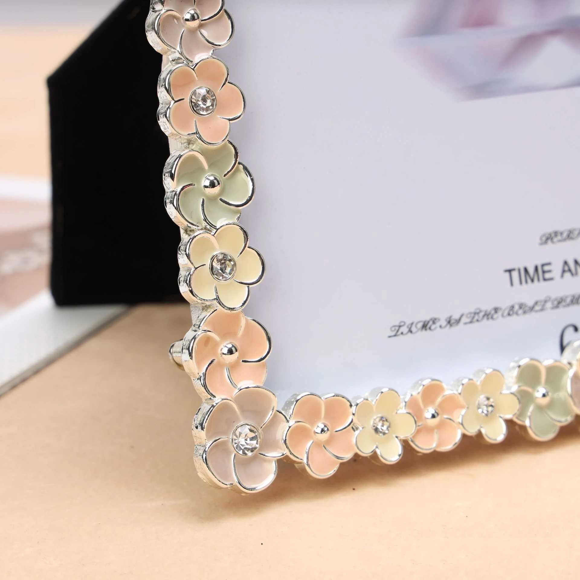 6/7/8 Inch Modern Simple Fashion Light Luxury Metal Picture Frame Wedding Birthday Party Gift L251110 H260306