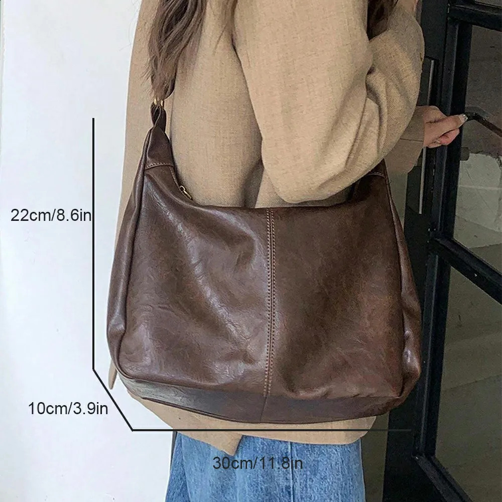 Melad retro womens cross shaped bag PU material simple casual shoulder suitable for daily travel and shopping ll 250401