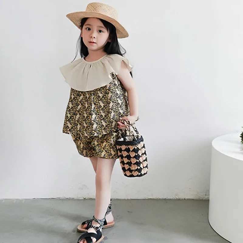 Childrens girls clothing summer striped printed cotton baby top T-shirt and shorts Childrens girls clothing setXJ250410