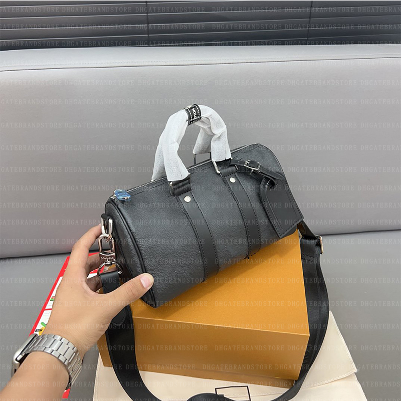 Designer Luxury Cowhide shoulder handbag for men totes bags On My Side PM Denim Bag women g Shoulder Bag TOP Quality M45947