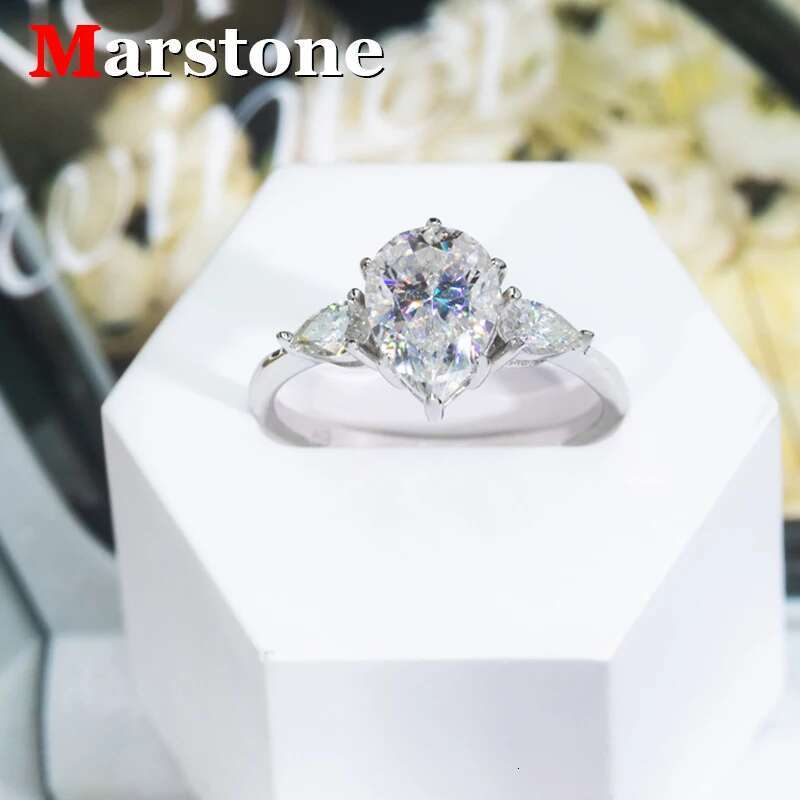 2CT Full Moissanite Diamond D Color VVS Pear Cut Womens Ring S925 Sterling Sliver Plated White Gold Wedding Rings for Women