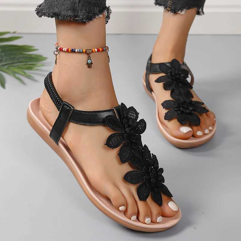 Fi White Flower Sandals Womens Pinch Toe Sandals Flat Shoes Womens Summer Casual Shoes Bohemian Flower Skating Beach Womens ShoesXJ250410