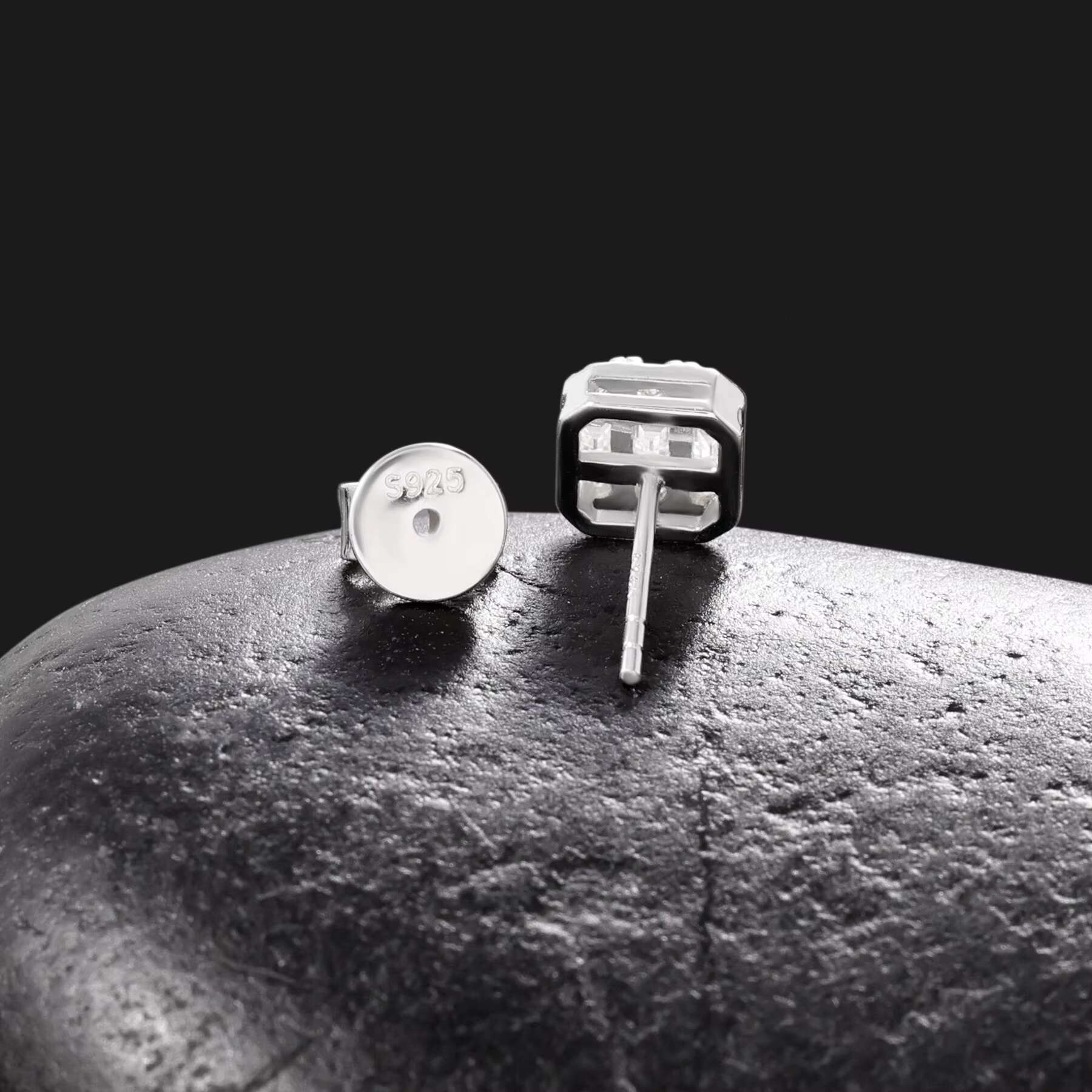 New Trendy Hip Hop Style Iced Out Jewelry 925 Sterling Silver VVS Baguette Moissanite Diamond Geometric Stud Earrings for Men