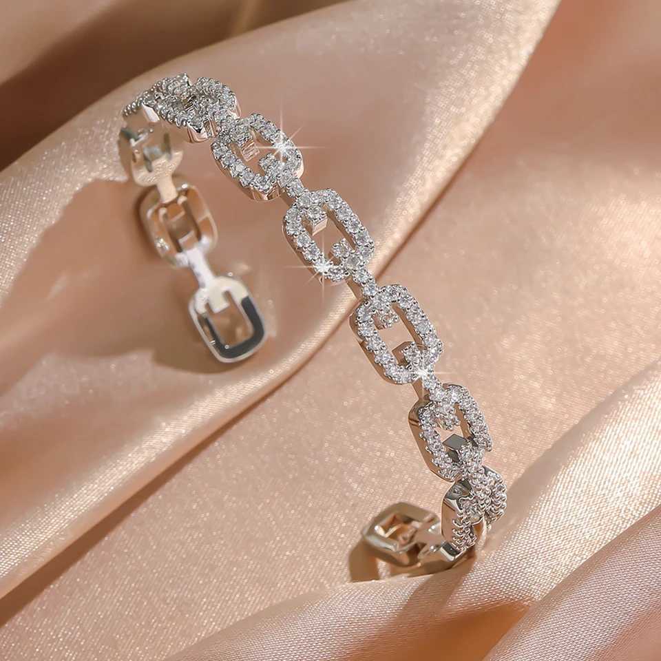 Yupsk Shiny Zircon Hollow Rectangle Link Cuff Bangle Bracelet for Women Luxury Wedding Party Jewelry Womens GiftC250410