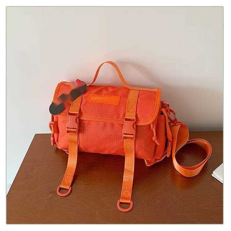 2025--Shoulder bag Handbags Outdoor Messenger Bags Unisex Fanny Pack Crossbody pochette Multiple pockets fashion Messenger bag 4 colors