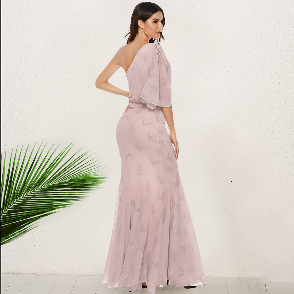 Women's Bohemian Elegant Oblique Shoulder Fishtail Long Dress