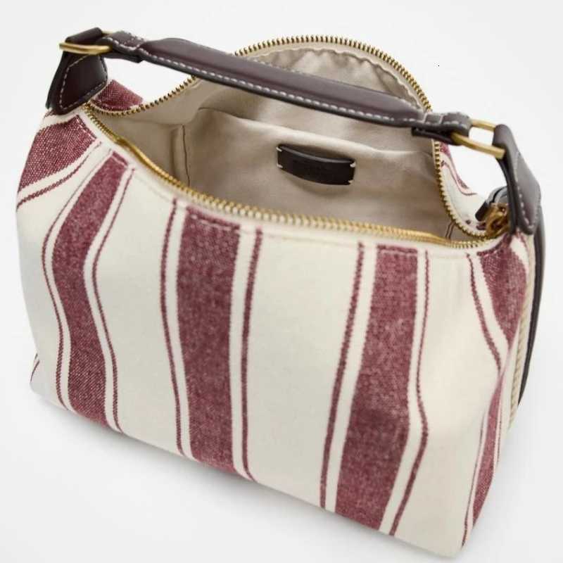 STRIPED FABRIC CITY BAG Fashionable Design Handbag Purse For Women - Spacious Crossbody Satchel Luxury Design Baguette BagT251110