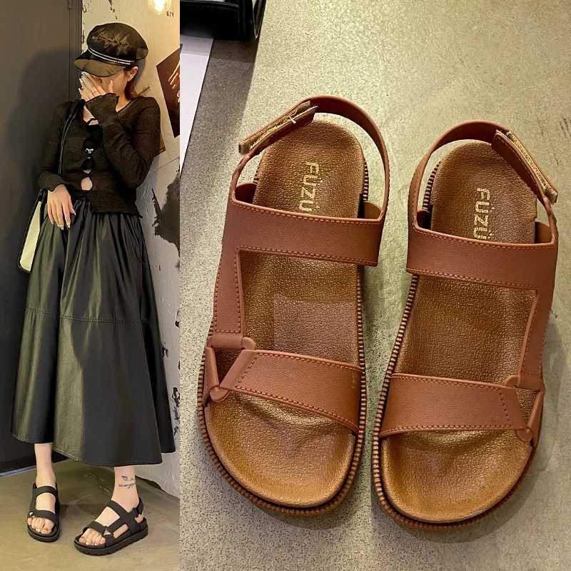New womens sandals solid color strapless magic sole slider beach and seaside summer cooling sandalsXJ250410