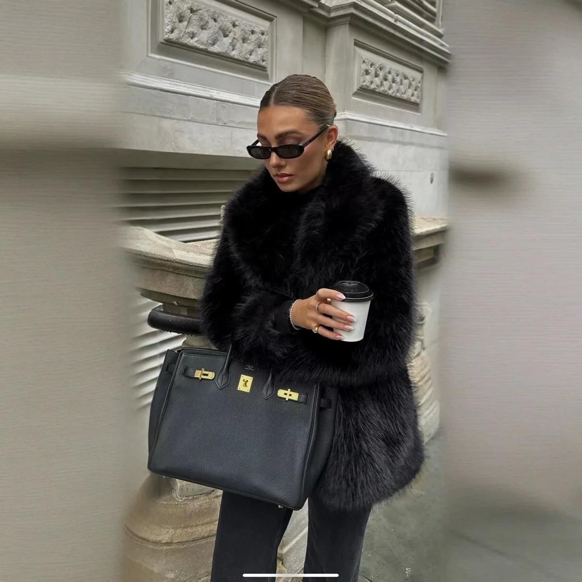 CRKJ Winter Womens Eco Fur Coat White Black Faux Fur Plush Mink Fur Jacket For Female Elegant Warm Short Lady Faux Fur Coat 251106