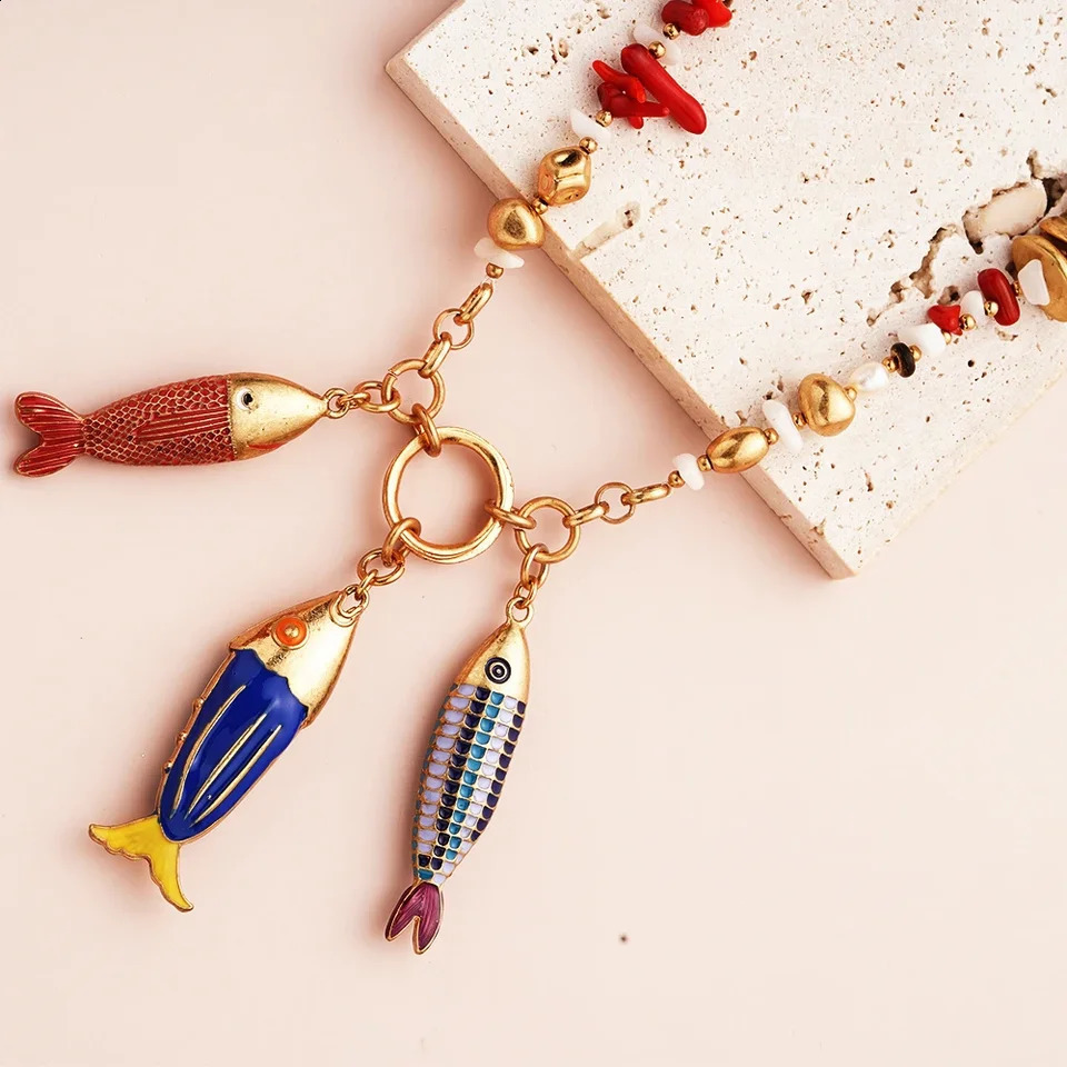 Ocean Fish Fashion Necklace Layer for Girls and Women Boho Pink Pendant Love Jewelry Geometric Mermaid Accessories 250409