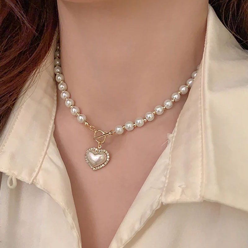 Elegant Pearl Necklace For Women Heart Pendant Necklaces Luxury Imitation Pearls Chain Necklaces Korean Jewelry Girls Gifts