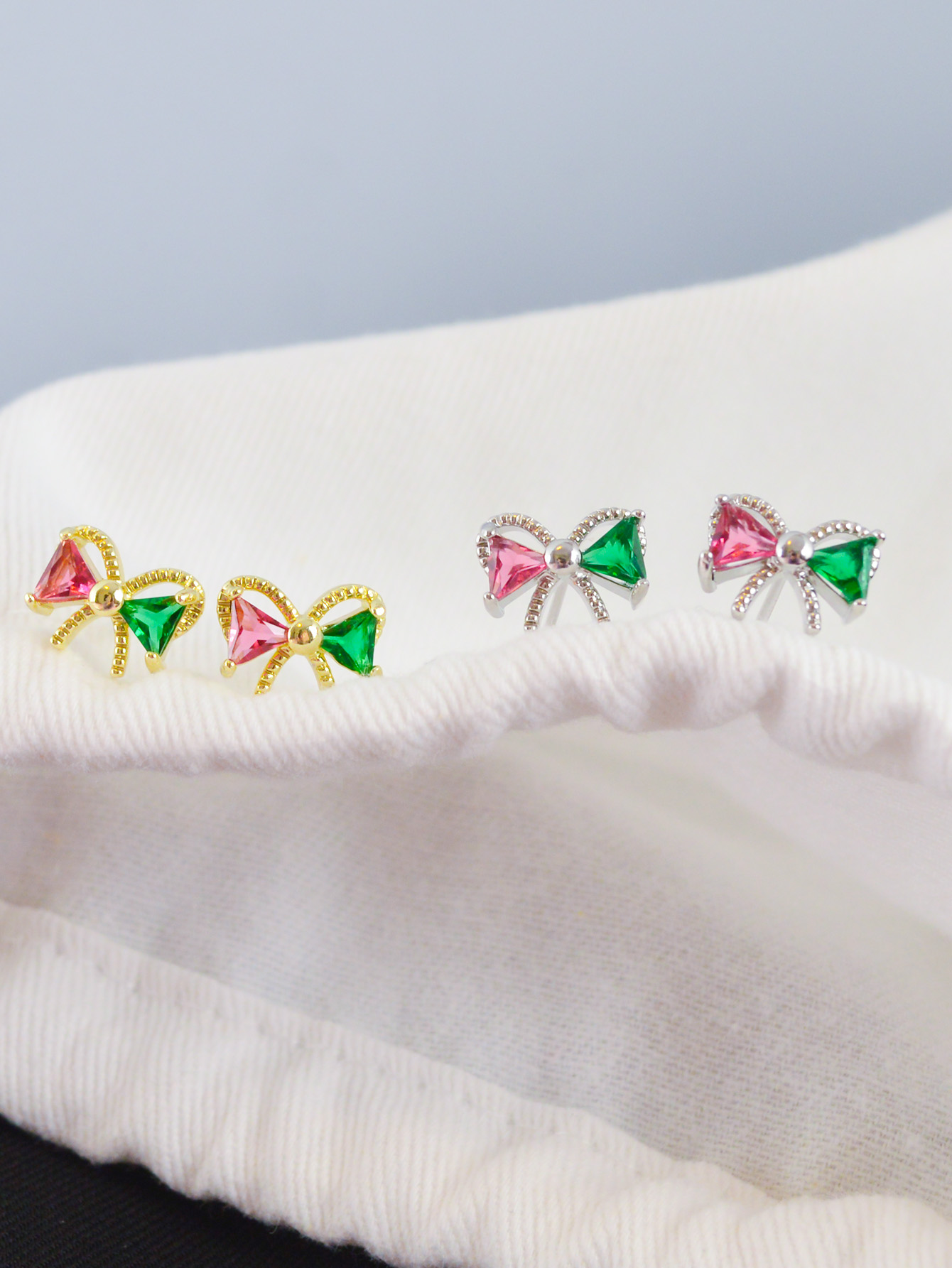 Chic Copper Stud Earrings for Women - Durable Material with Vibrant Finish