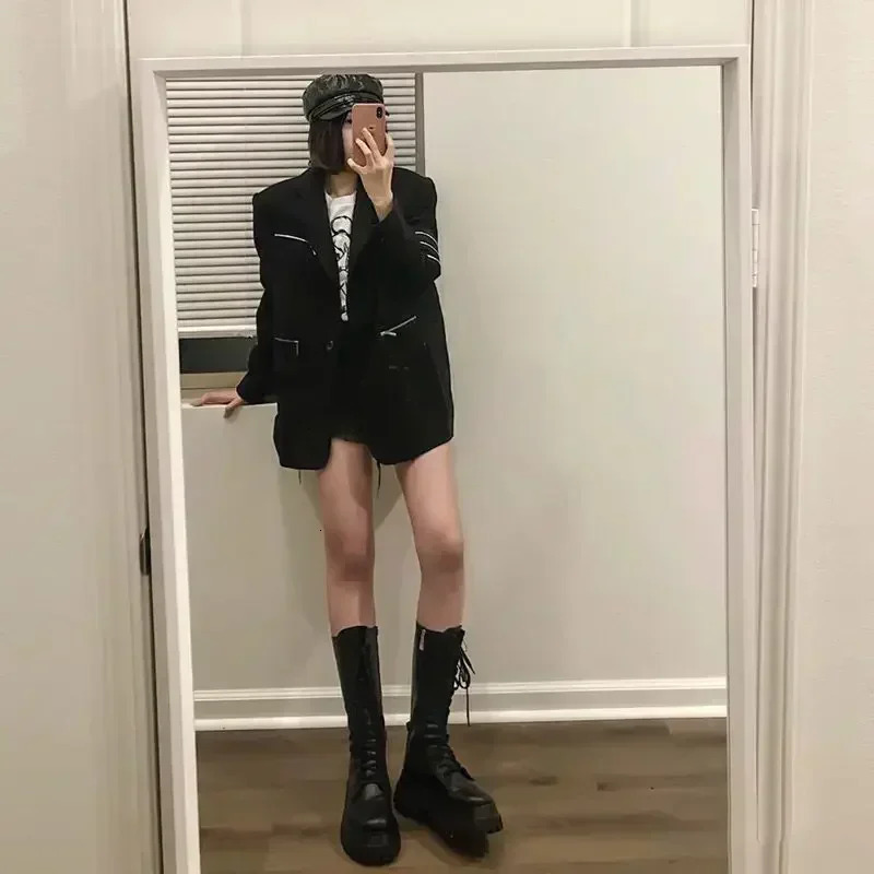 Chunky Women Motorcycle High Boots Fashion Lace Up Long Boots Platform Flats Autumn Winter Ladies Shoes 251110