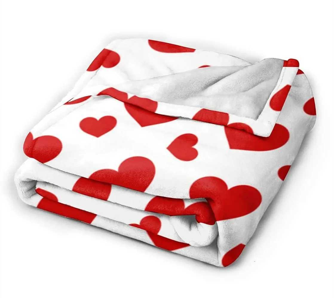 Throw Blanket Valentines Day Cute Red Love Hearts Decorative Flannel Throw Soft Cozy for Couch Bed Sofa All Season C251111