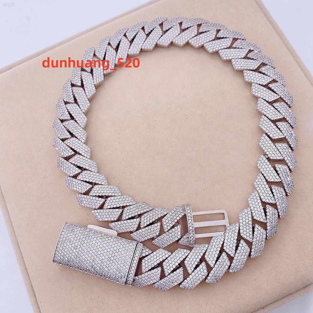 Buss Down Luxury Hip Hop Jewelry 18mm 4 Rows Iced Out Moissanite Miami 925 Cuban Link Chain