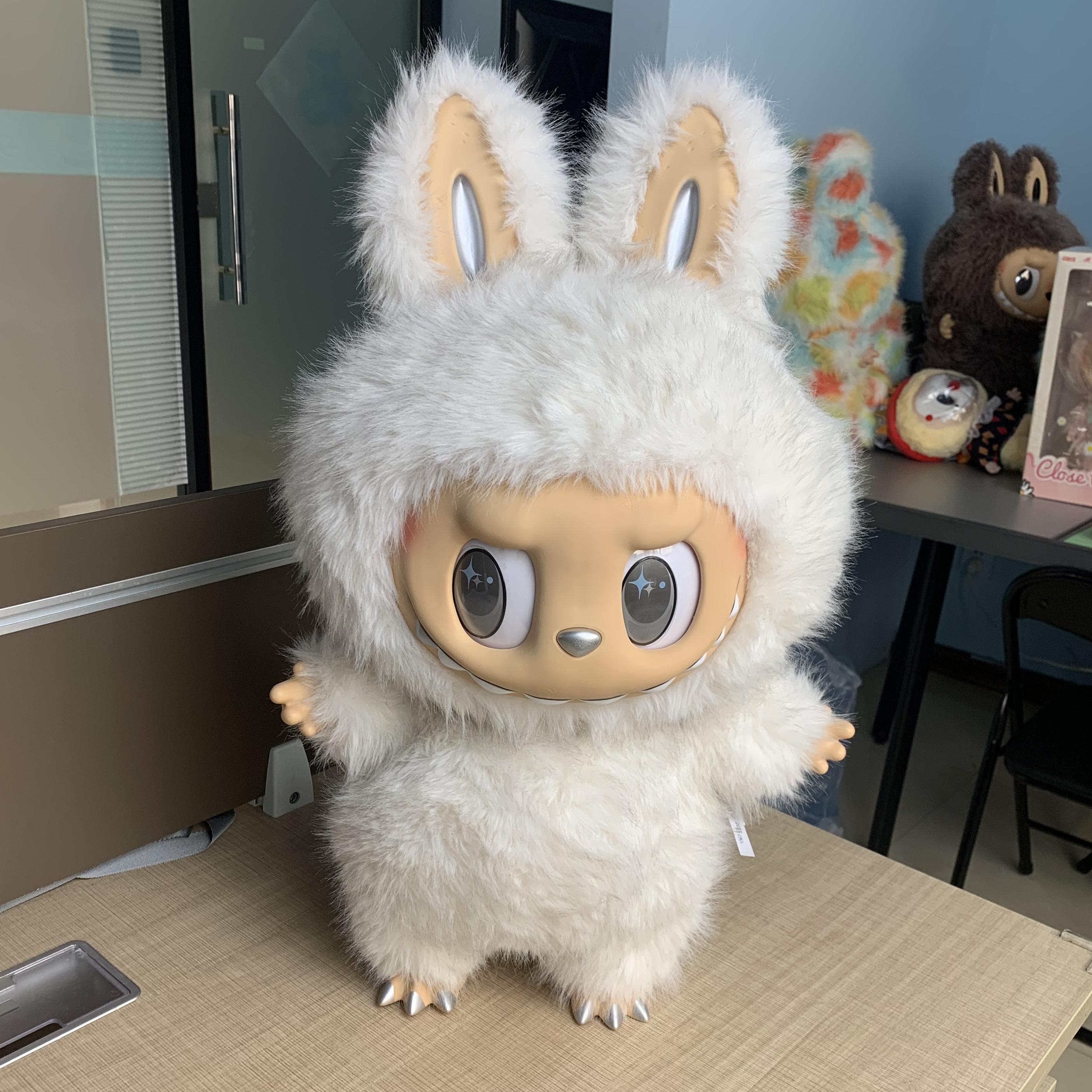 Vinyl Face Market Action Figure Plush Doll The Monster 58Cm Zimomo I Found You Angel In Clouds Monsters Big Labubu Doll
