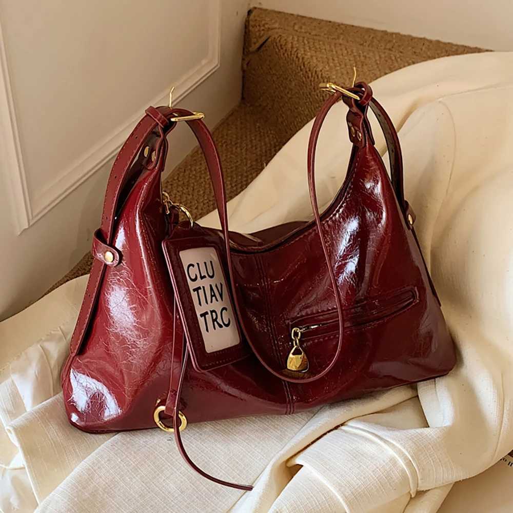 Retro Bugundy Crossbody Bags for Women Casual Large Capacity Zipper Design Tote Daily Commuting Single Choulder Bag 2025 NewT251110