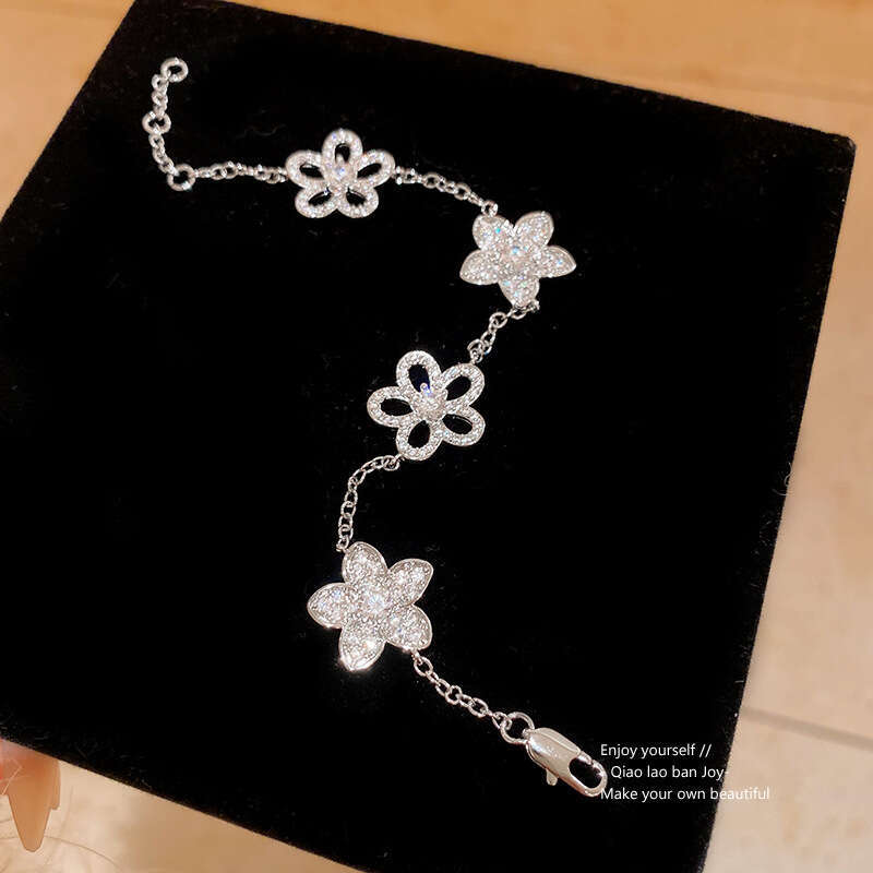 Five leaf Bracelet For Women Luxury Designer jewelry Leaf Bracelets Silver Plate Agate Diamond Fashion Charm Chain Wedding Gift Party birthday
