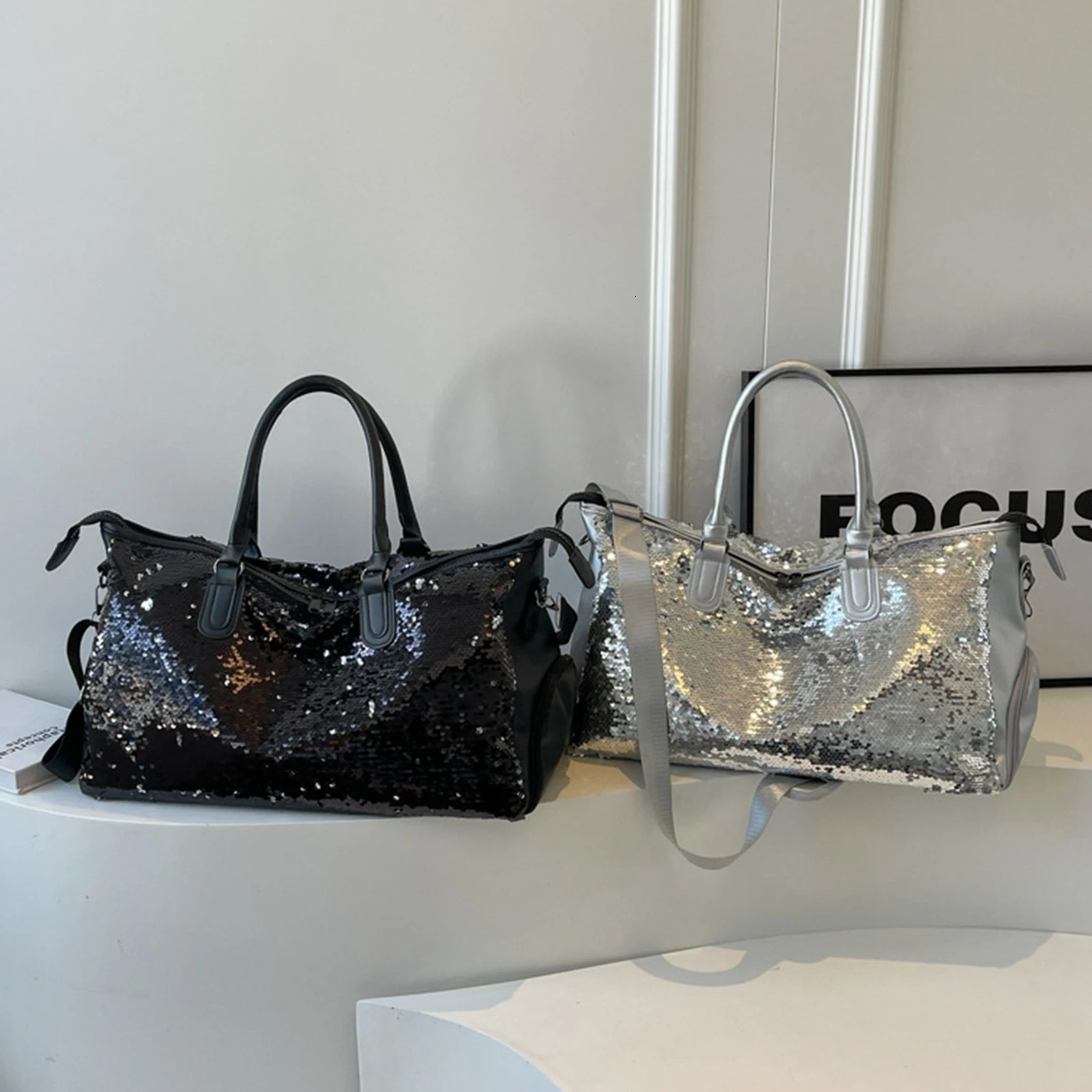 women Sequin Travel Bag with Shoes Compartment Overnight Travel Duffel Trendy Shoulder tote bags 251110