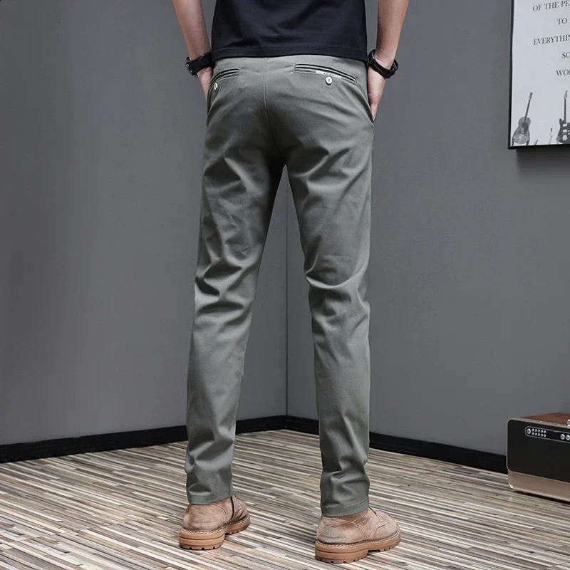 2024 SpringSummer Mens Casual Pants 978 Cotton Business Korean Fashion Slim Fit Elastic Grey Black Khaki Trouser 250411Z
