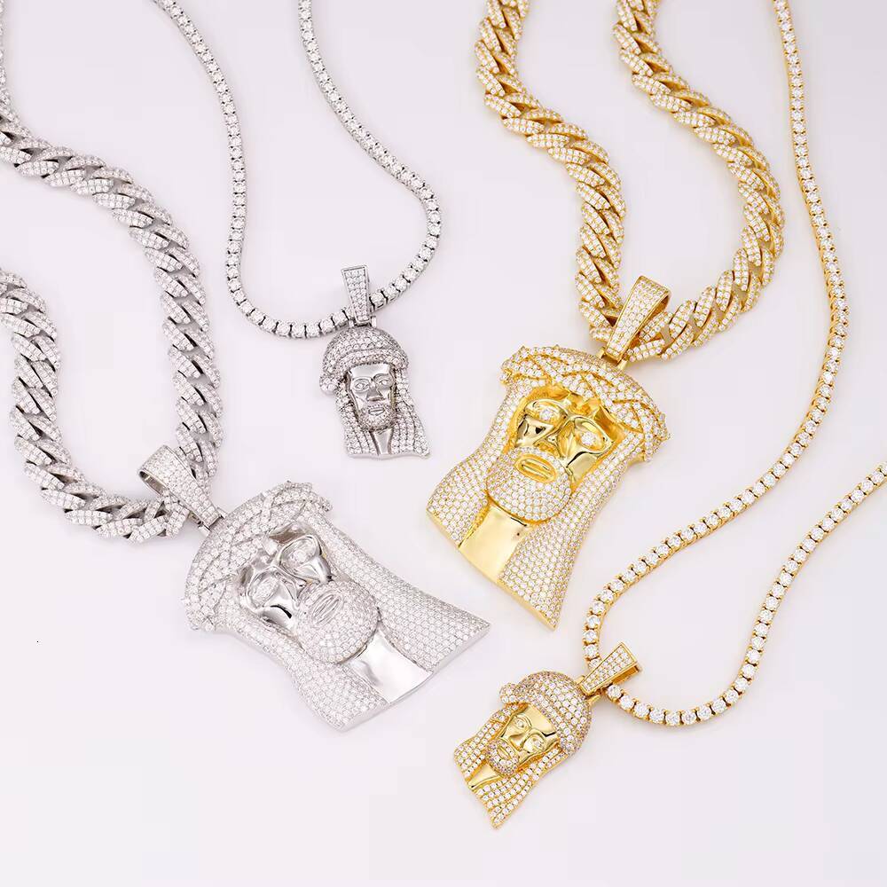 Mens 925 Sterling Silver Jesus Pendant Gold 18K Plated Featuring Ice Diamond Mossanite Moissanite Hip Hop Style Unique Face