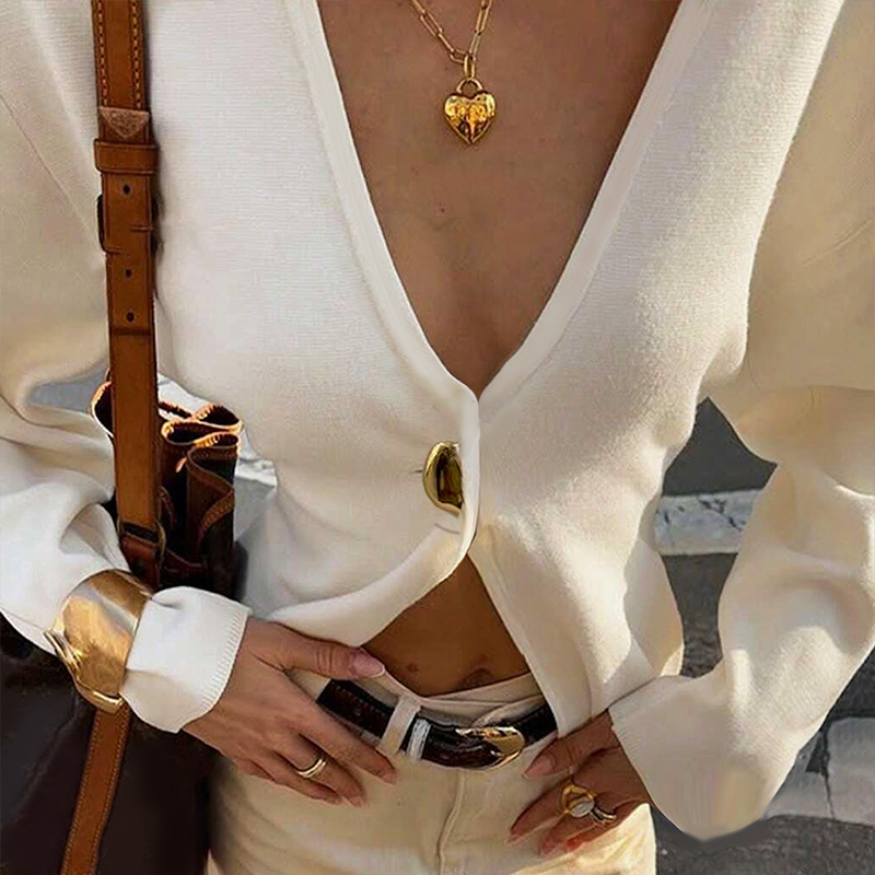 Women's solid color top, V-neck long-sleeved sweater, decorated with metal fake buttons, casual streetwear, suitable for autumn and winter fashio