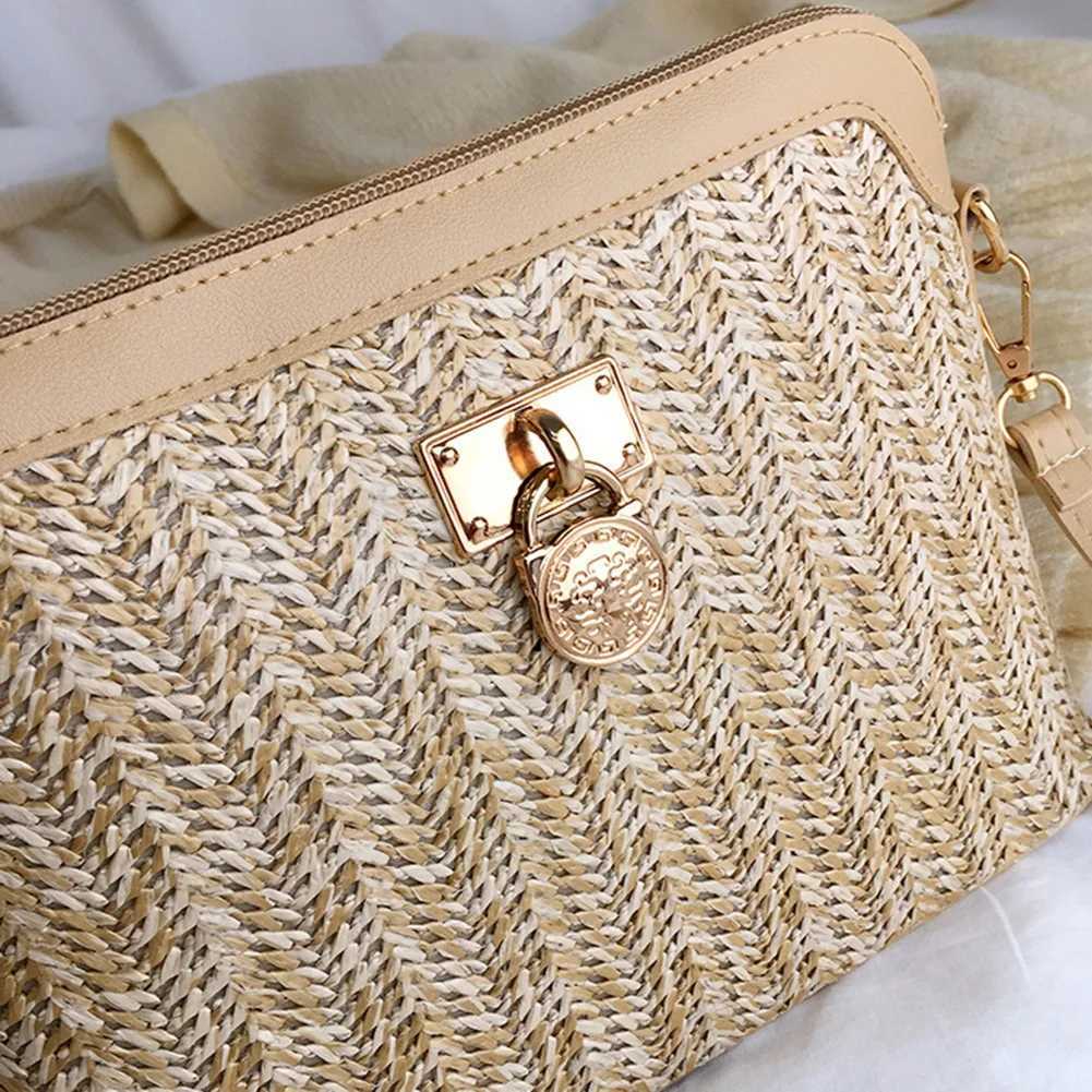 Korean Straw Shoulder Bags Women Shell Woven Messenger Travel Crossbody HandbagsT251110