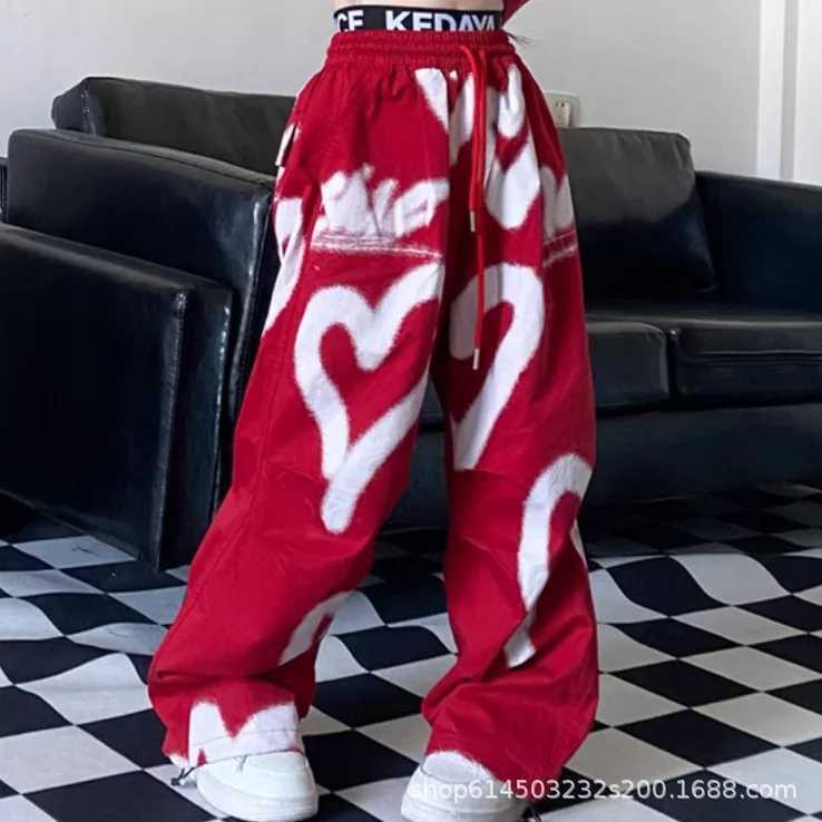 1 Hip Hop 2025 Summer Youth Song Set Girls Clothing Heart shaped Letter Graffiti T-shirt or Printed Long Legs Wide Pants Children 8 10 12 YearsXJ25041