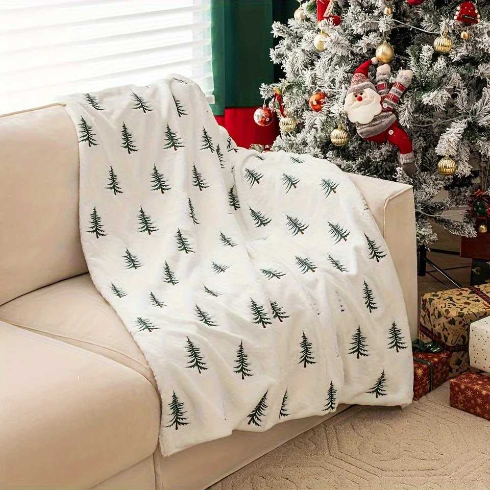 Soft Christmas Tree Print Warm And Comfortable Blanket As A Gift For Family And Friends Skin Friendly And Soft Sleeping Blanket C251111