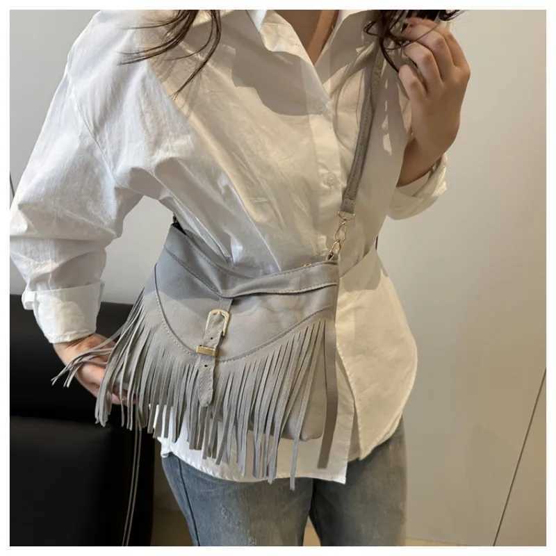 Retro Messenger Bag WomenS Solid Color Shoulder Bag Tassels Crossbody Bag Stylish Frosted Leather Handbag For Casual OutingsT251110