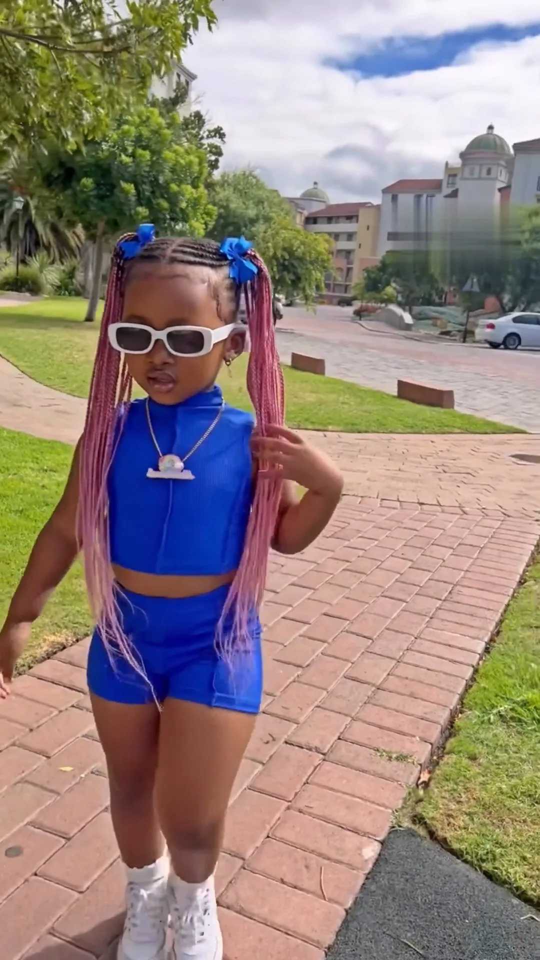 New 2024 Summer Girls Clothing Set Childrens Casual Solid Color Sleeveless T-shirt Top+Shorts Childrens Fashion Clothing 2-7 YearsXJ250410