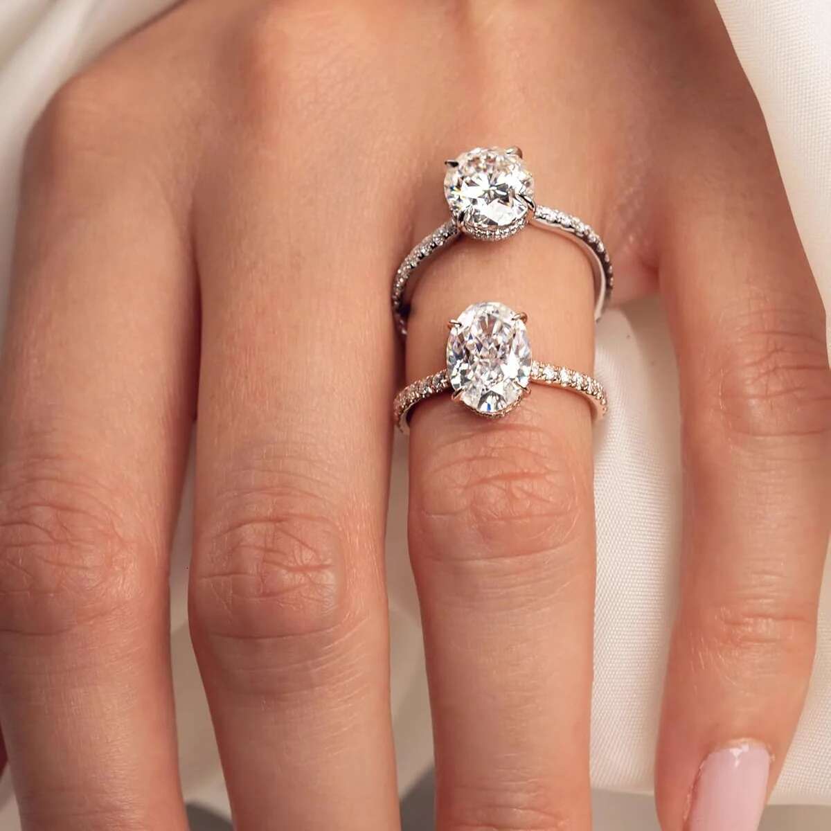 Shiny Oval Moissanite Ring 2ct Laboratory Diamond 18K Gold Plated S925 Silver Women Wedding Engagement Jewelry GRA Certificate