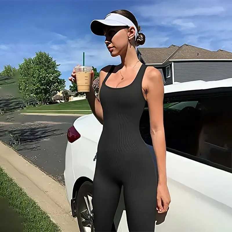 Womens yoga jumpsuit exercise rib square neck sleeveless vest sports jumpsuitW250411