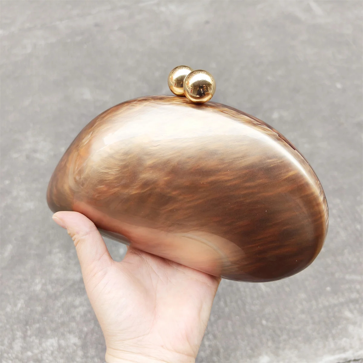 Pearl Brown Dumpling Shape Acrylic Box Clutches Party Purse L Evening Bags Lady Wedding Bridesmaid Clutches Minaudiere Handbags 251106