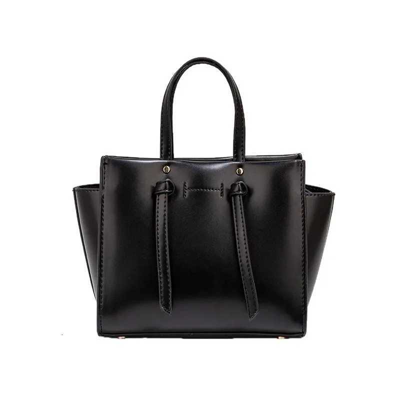 New bag large capacity handbag multifunctional shoulder crossbody bag wing bag versatile and trendyT251110