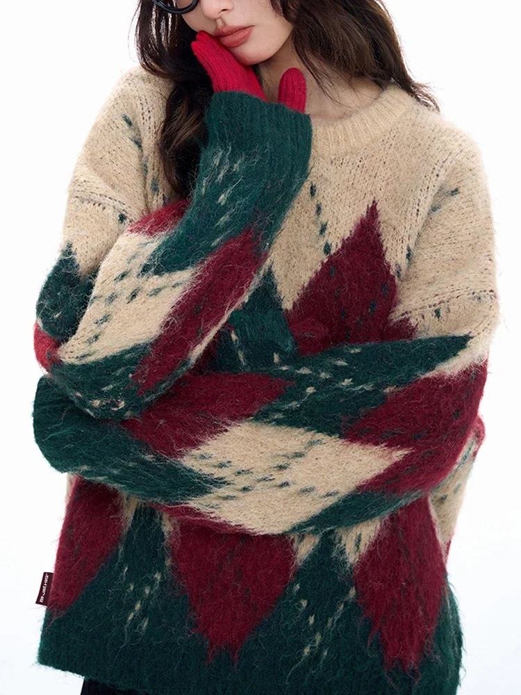 Spliced Christmas Red Diamond Grid Top Checkered Round Neck Knit Long Sleeve Retro Sweater Women Street Loose Casual 251106