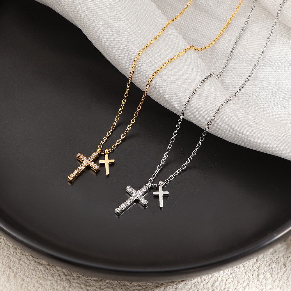 Luxury Titanium SteelCubic Zirconia Double Cross Pendant Necklace Religious Charm 18K Gold Silver CZ Crystal Neckalce Diamonds Christian Necklace Jewe