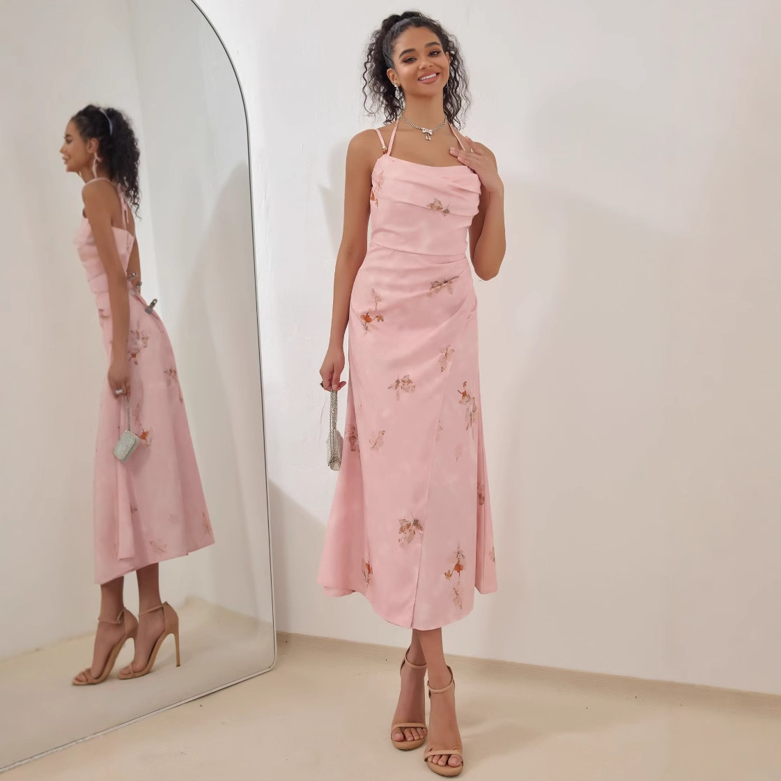 European style 2025 spring and summer new product with high-end temperament, socialite's western-style pink suspender dress for women