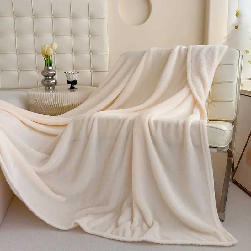 Solid color Shu cotton lint polyester bed and breakfast sofa blanket summer air conditioning blanket gift blanket C251111