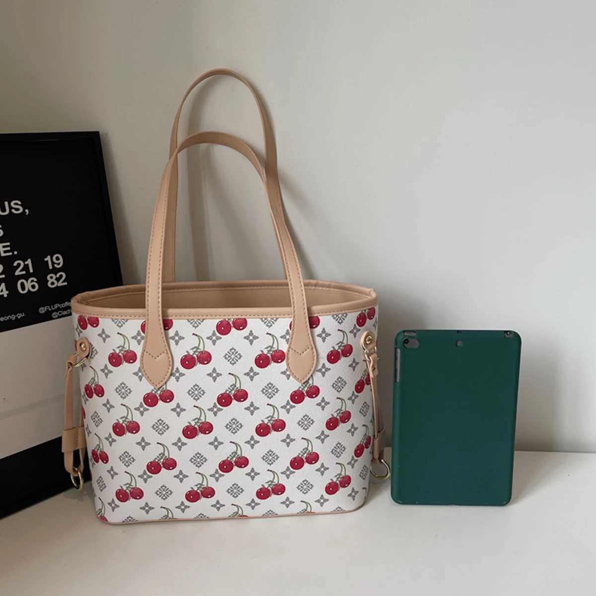 Women Fashion Shoulder Tote Bag Cherry Floral Print Solid Color Large Capacity PU Water Resistant Zipper Comfort Strap CommuteT251110