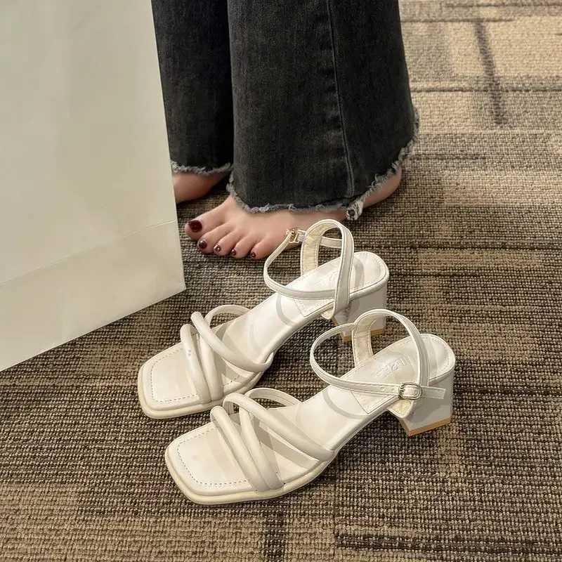 New womens sandals summer 2024 style square shoelaces with buckles high heels with leather polyamide materialXJ250410