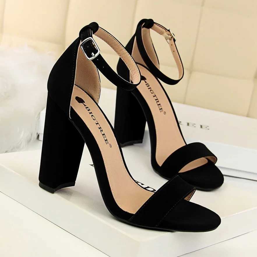 Summer Womens 9.5cm High Heels Sandals Yellow Nude Purple Gladiator Square High Heels Pump Block Platform Bridal Elegance 0509-1XJ250410
