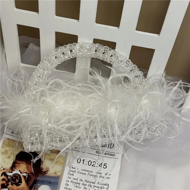 XMESSUN Acrylic Crystal Bag Ostrich Feathers Handbag for WomenFashion Handmade Wedding Party Evening Purse 251106