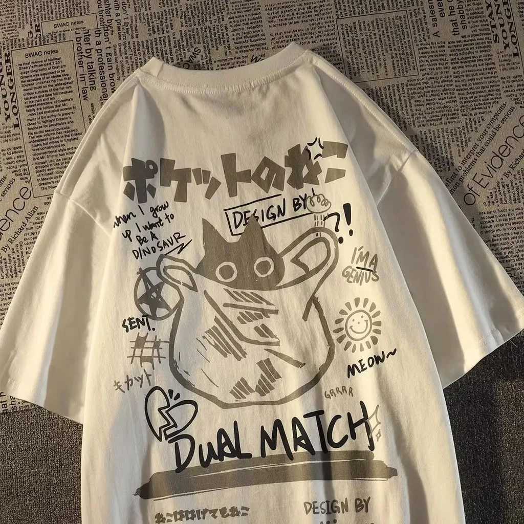 Summer Japanese retro pocket cat cartoon printed short sleeved T-shirt for couples unisex university style oversized top M250411