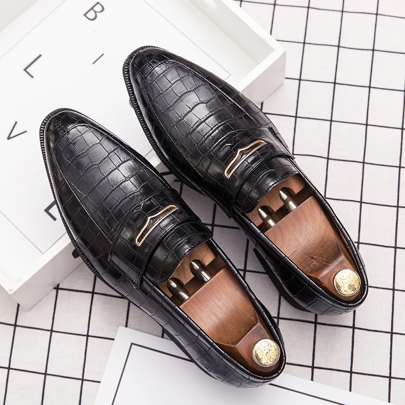 Classic Pattern Business Flat Shoes Men Formal Dress Leather Shoes Mens Loafers Wedding Party Shoes 251106