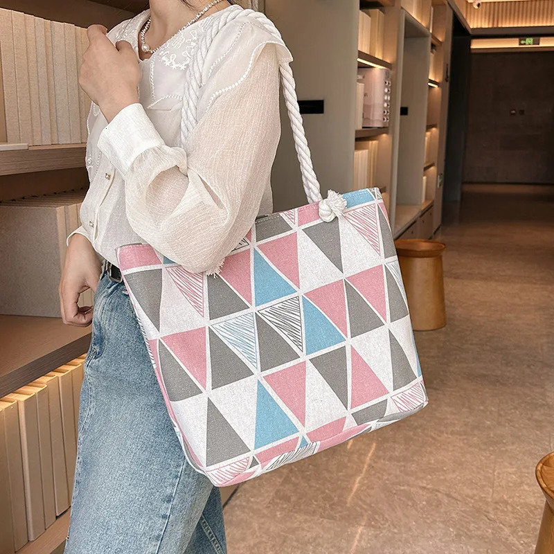 Womens Tote Bags Ethnic Style Hemp Rope Fashionabl Simple Versatile Canvas Large Capacity Portable Shoulder For Girl 251110