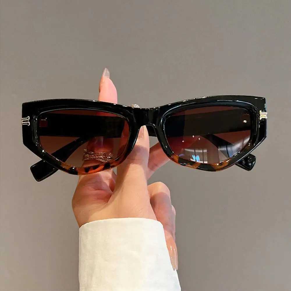 Retro cat eye sunglasses for women new fashion gradient for women black shadow fashion luxury brand designer sunglassesT25041133